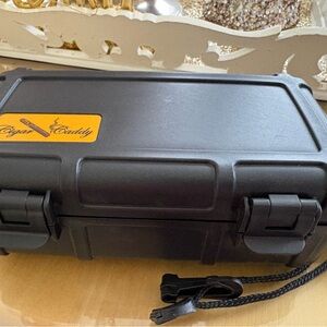 Cigar Caddy Black Travel Case